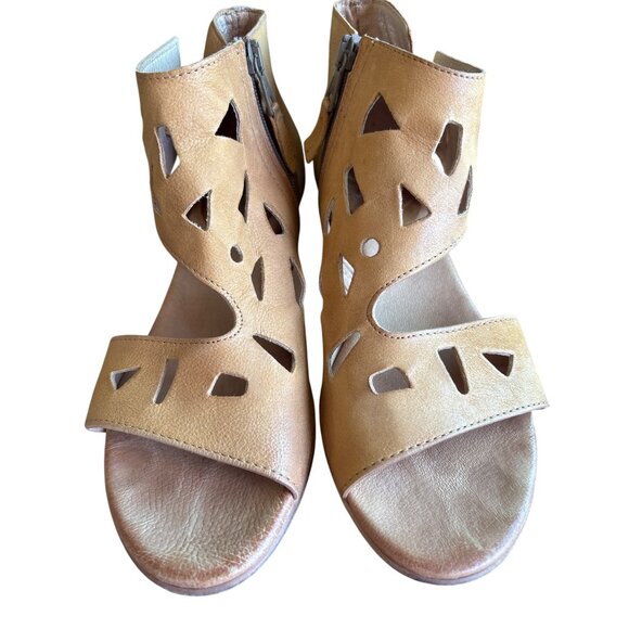 Miz Mooz Leather Cut Out Ankle Sandals Zip Wheat Tan Size‎ 39 8.5-9 Boho Current - Picture 7 of 12